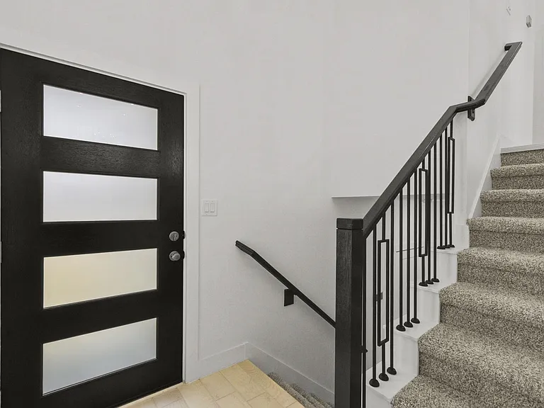 21118 Garden Palm Dr — Photo 5