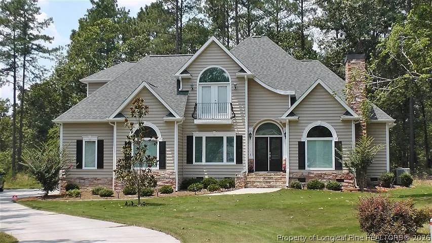 158 Sherwood Ln