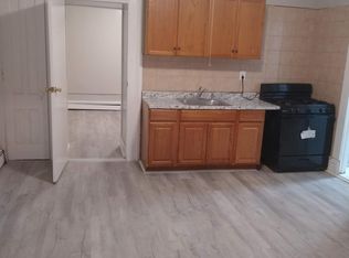 1335 Park Ave #4, Bridgeport, CT 06604