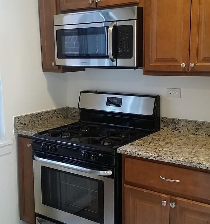 1st image of 8331 116th St #1