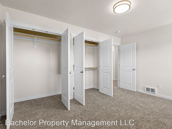 3rd image of 149 SW Deer St Unit 104