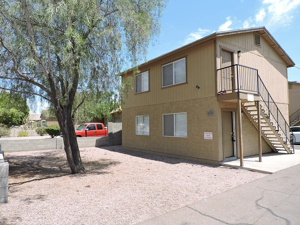 2443 E Mobile Ln, Phoenix Az