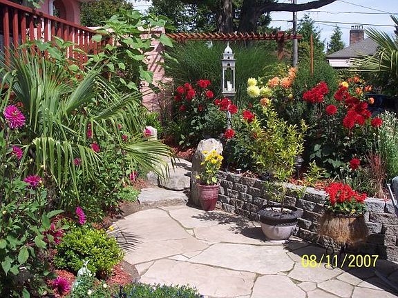 Walkway to Stone Patio