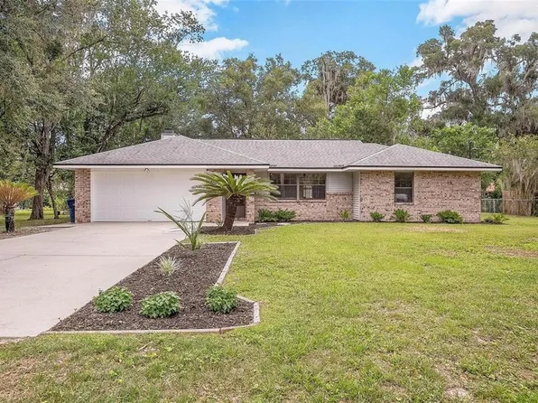 725 Roberts Ave, Deland, FL 32724