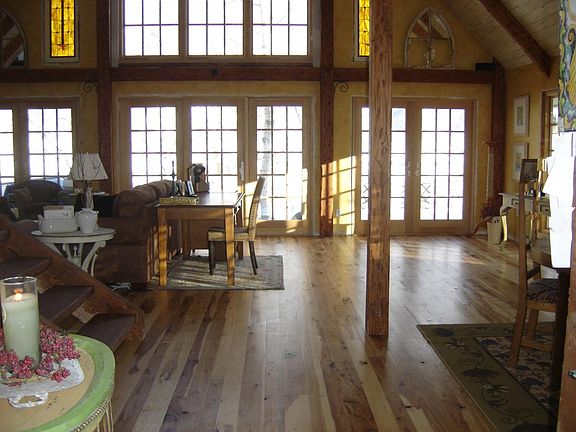 3rd image of 36833 Tree Haus Dr