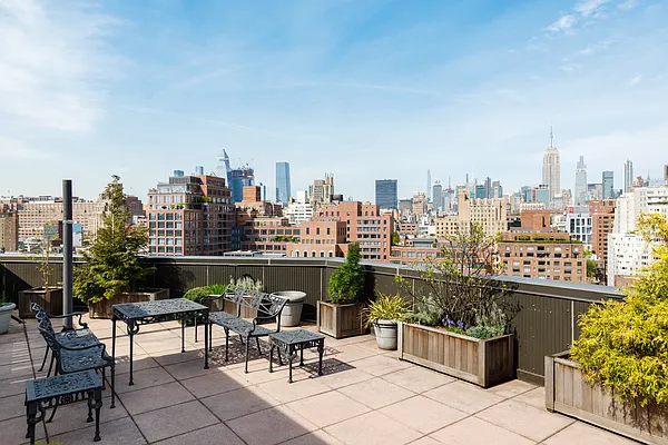 Sold by Compass | media 8