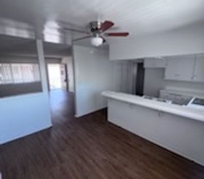 3rd image of 14514 S Berendo Ave #3B-1Ba