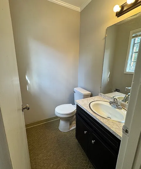 2269 Robin Lyn Ct — Photo 9