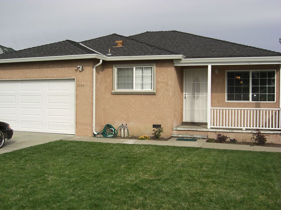 1st image of 2044 Pulgas Ave