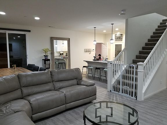 2nd image of 5070 S Centennial Cir