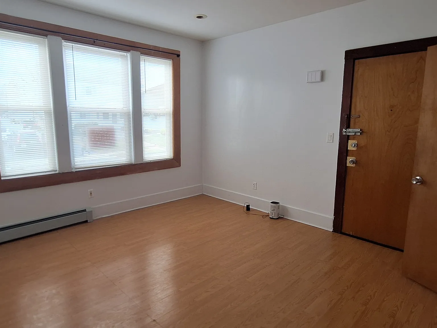 2 bed, $2,200 — Photo 1