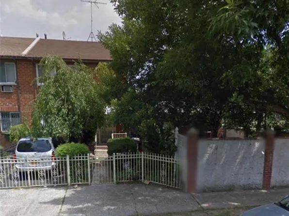 2 Wade Sq, Bronx, NY 10457