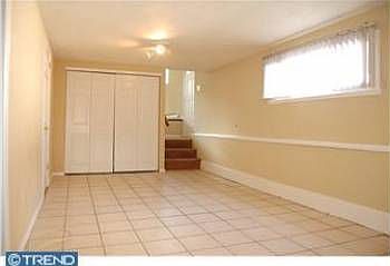 3rd image of 612 Folsom Ave