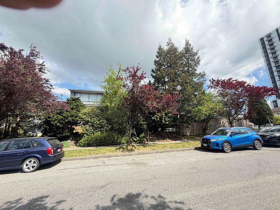 1st image of 495 W 39th Ave