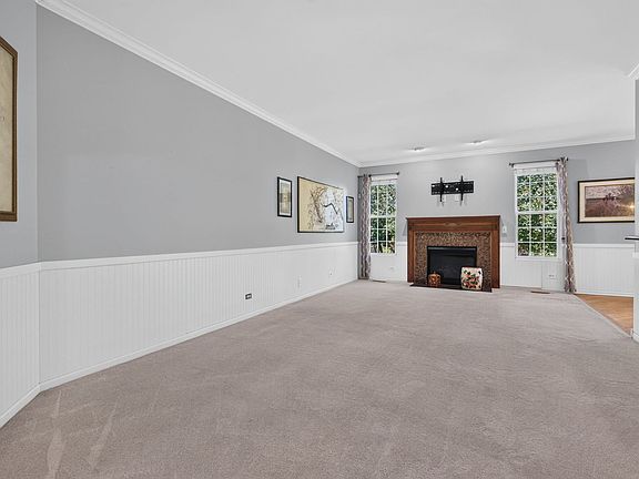 2nd image of 199 Dorset Ave