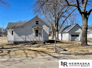 105 Ivy Ave, Crete, NE 68333