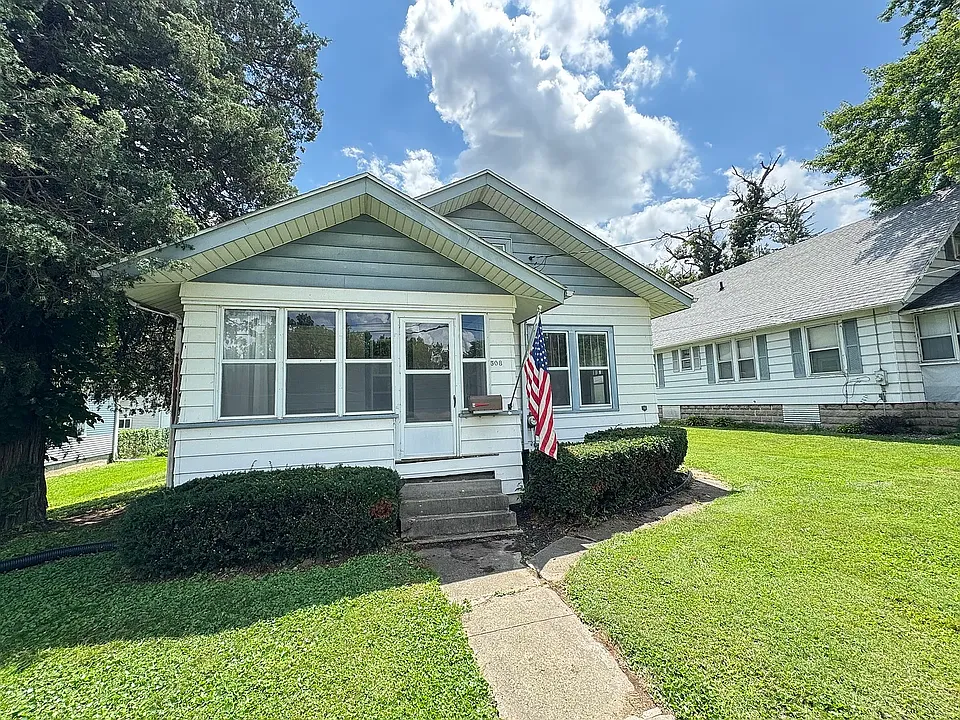 508 Palmyra St