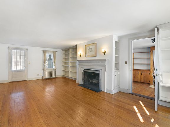 5th image of 214 Putney Road