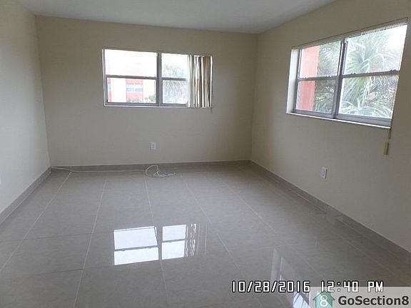 4th image of 3600 NW 21st St APT 205
