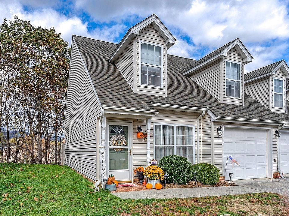 1st image of 6797 Woodcreeper Dr