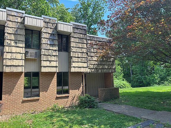 2nd image of 1223 Leatherwood Dr