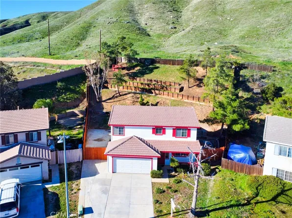 2345 Silver Star Dr, Banning, CA 92220