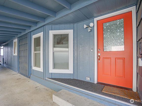 2nd image of 14204 NE 10th Avenue #36