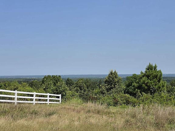 3rd image of 1 Four Mile Hill Rd