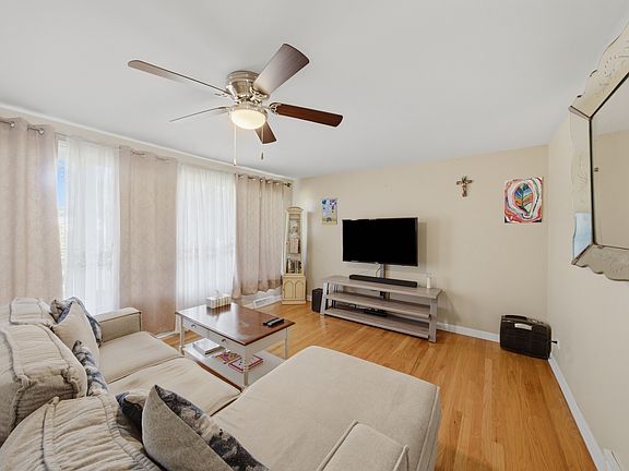 5th image of 8300 Long Ave