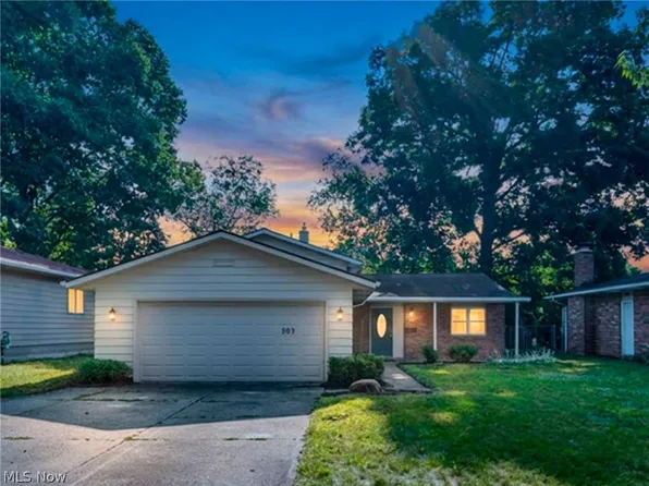 509 Silver Meadows Blvd, Kent, OH 44240