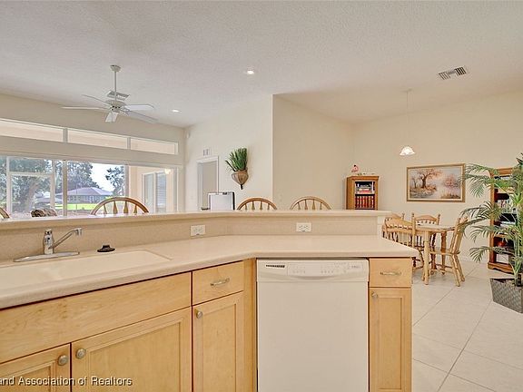 3rd image of 2813 Lake June Blvd