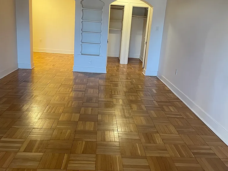 5914 Walnut St #301 — Photo 10