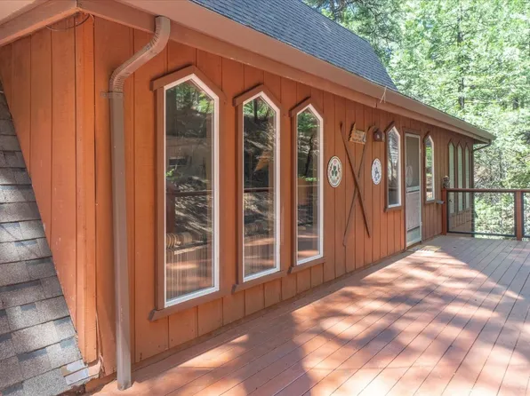 1304 Cypress Point Dr, Arnold, CA 95223