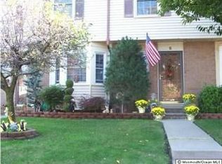 6 Fern Ct, Sayreville, NJ 08872