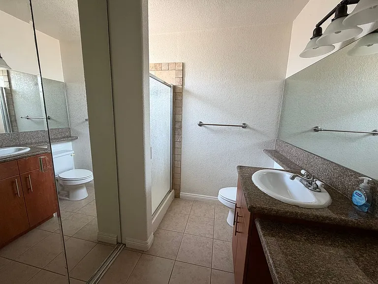 4437 Mentone St #8 — Photo 7