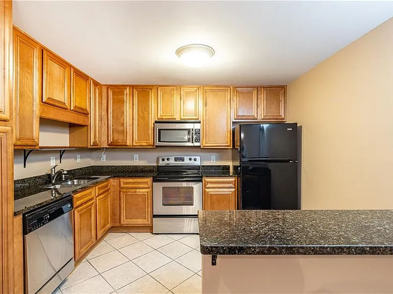 1468 Briarwood Rd #1005 — Photo 11