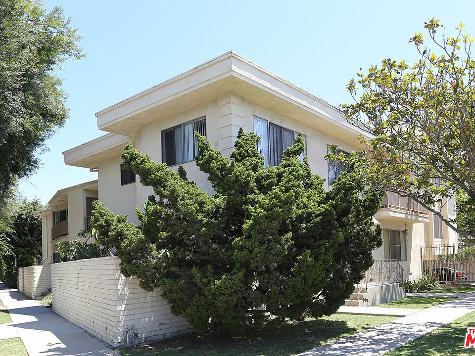 2nd image of 3250 Oakhurst Ave