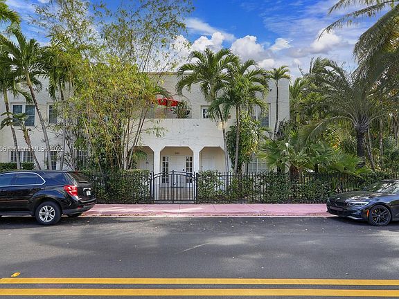2nd image of 940 7th St #940C