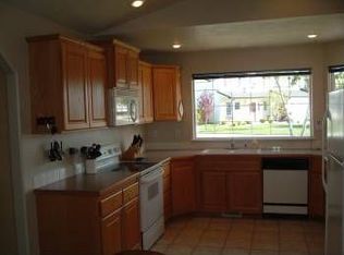 2327 W Lonesome Dove St, Meridian, ID 83646