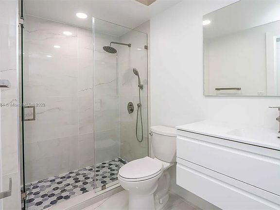4th image of 1250 S Miami Ave APT 2405