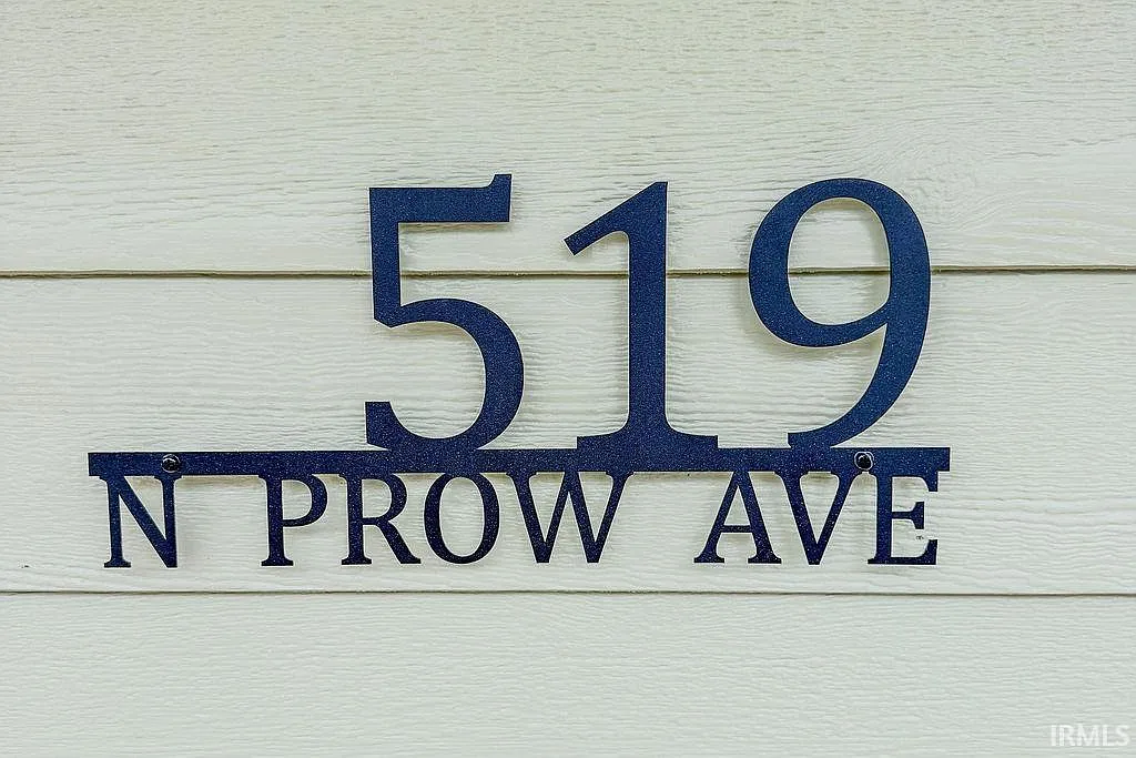 5 bed, 4.0 bath, 1975 sqft, $6,500 — Photo 3
