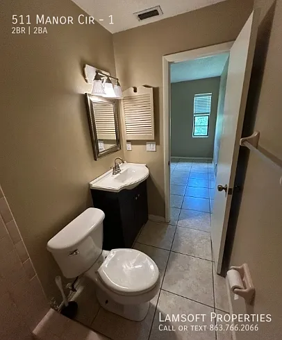 511 Manor Cir #1 — Photo 26