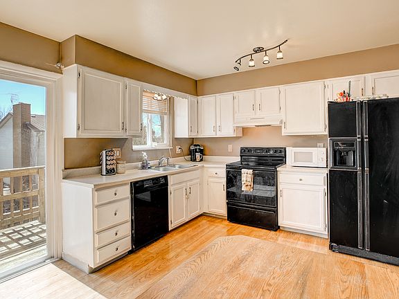 2nd image of 4635 Endicott Dr