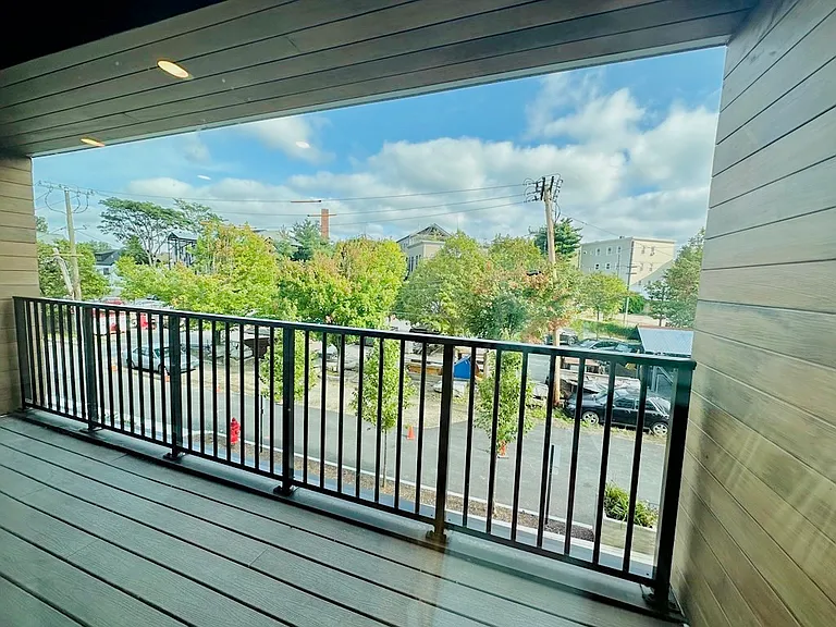 97 Elmwood St #202 — Photo 12