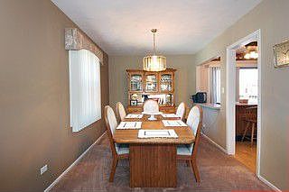 Seperate dining area 