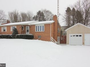 603 Geneva Dr, Westminster, MD 21157