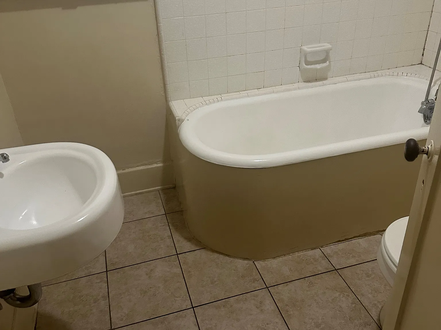 1 bed, 500 sqft, $1,750 — Photo 4