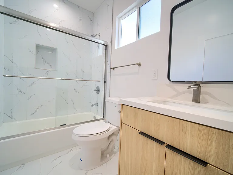 259 1/2 S Avenue 54 — Photo 13