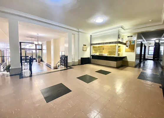 Rented by Bohemia Realty Group | media 10