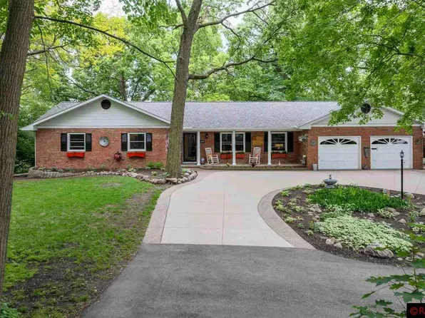 405 Ridgewood St, Mankato, MN 56001